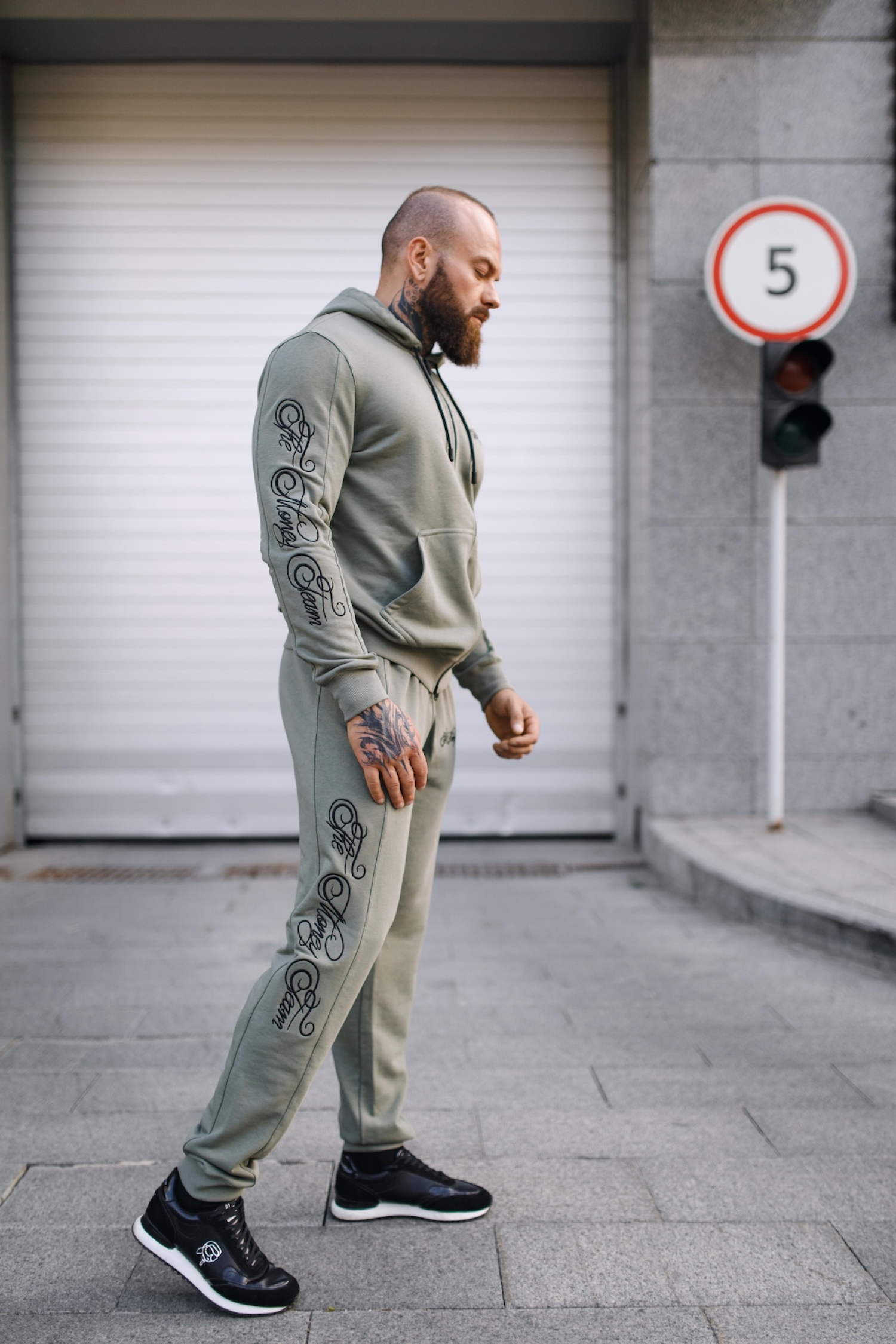 Спортивний костюм TMT The Money Team з вишивкою зелений чоловічий